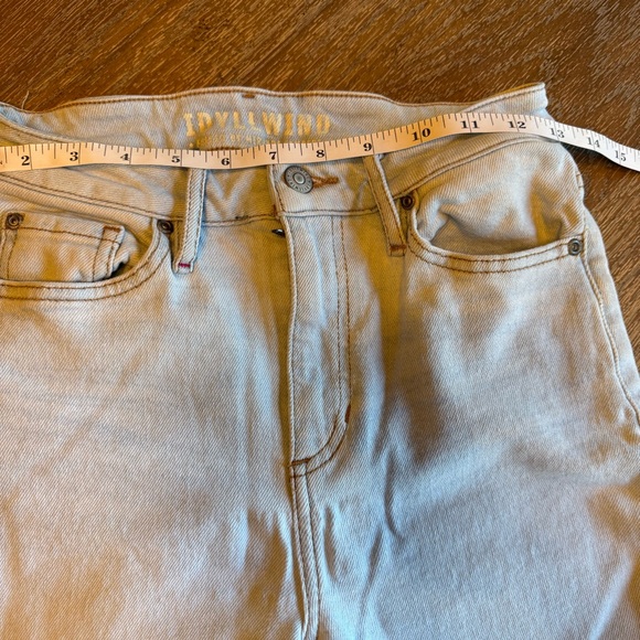 Idyllwind Jeans fueled by Miranda Lambert Light Wash flared Jeans size women’s 4 - Picture 9 of 13